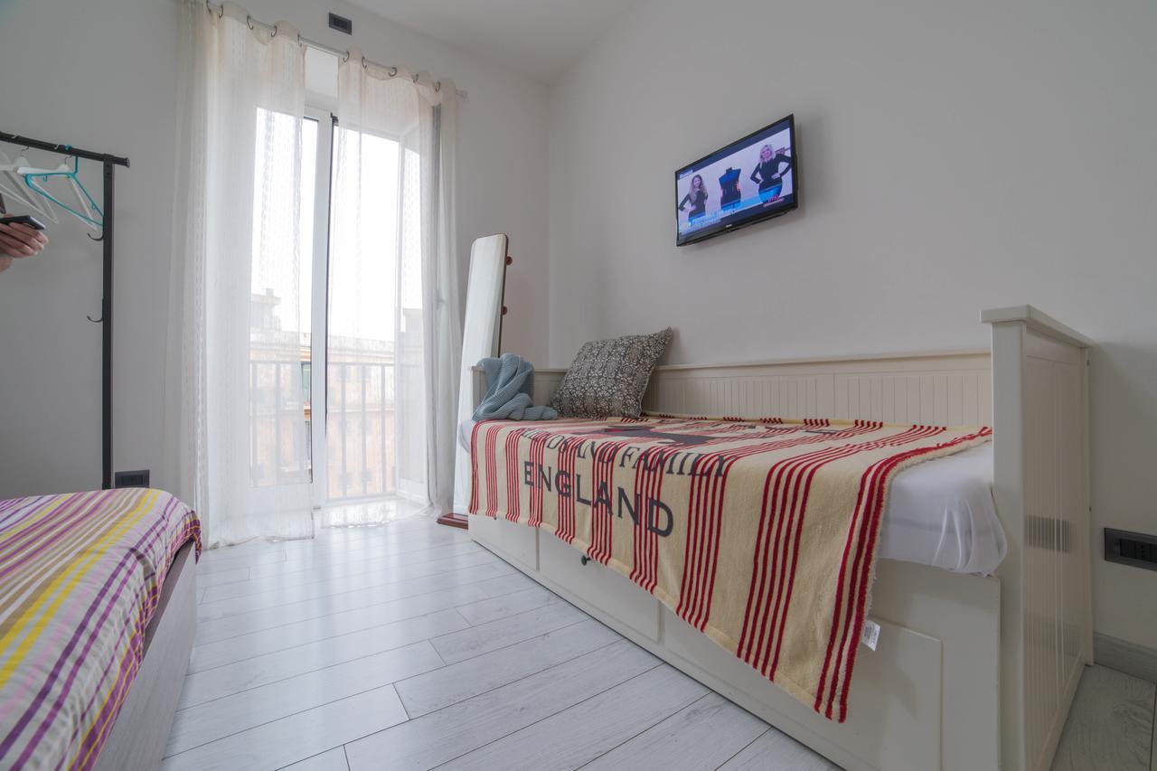 Apartment In Front Of St Peter'S Square And Vatican Museums - Mypad In Rome